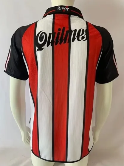 River plate 2001 RETRO - Imagen 2