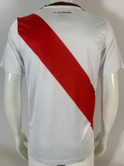 River plate RETRO 2018 - Imagen 2
